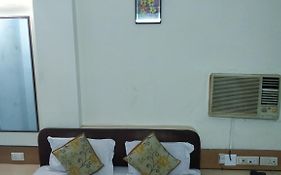 Damjis Hotel Ahmedabad